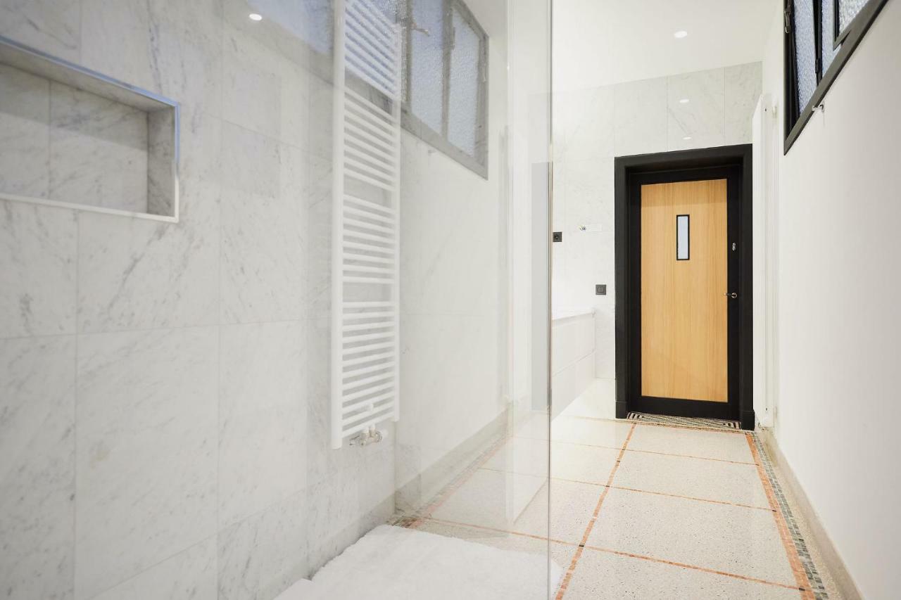 B&B Suites 124 Saint-Gilles Exterior photo